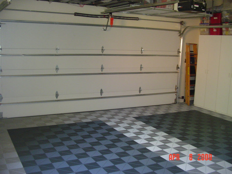 Grey Garage: Swisstrax Ribtrax (Pearl Silver, Slate Grey)